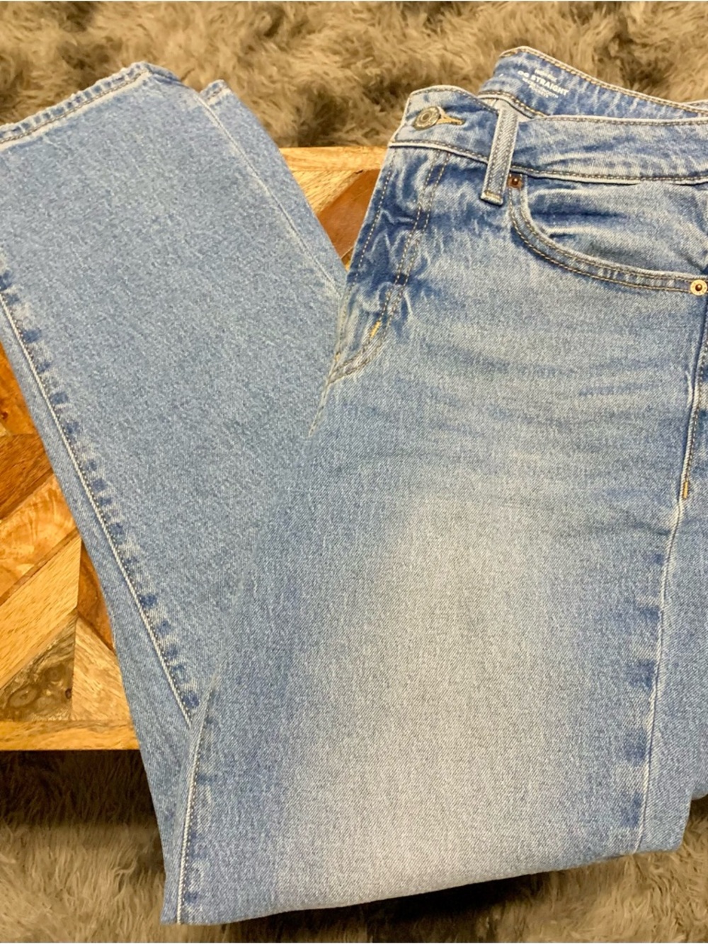 Old Navy,  High Rise Straight-Leg OG Jeans Women's 6 $10